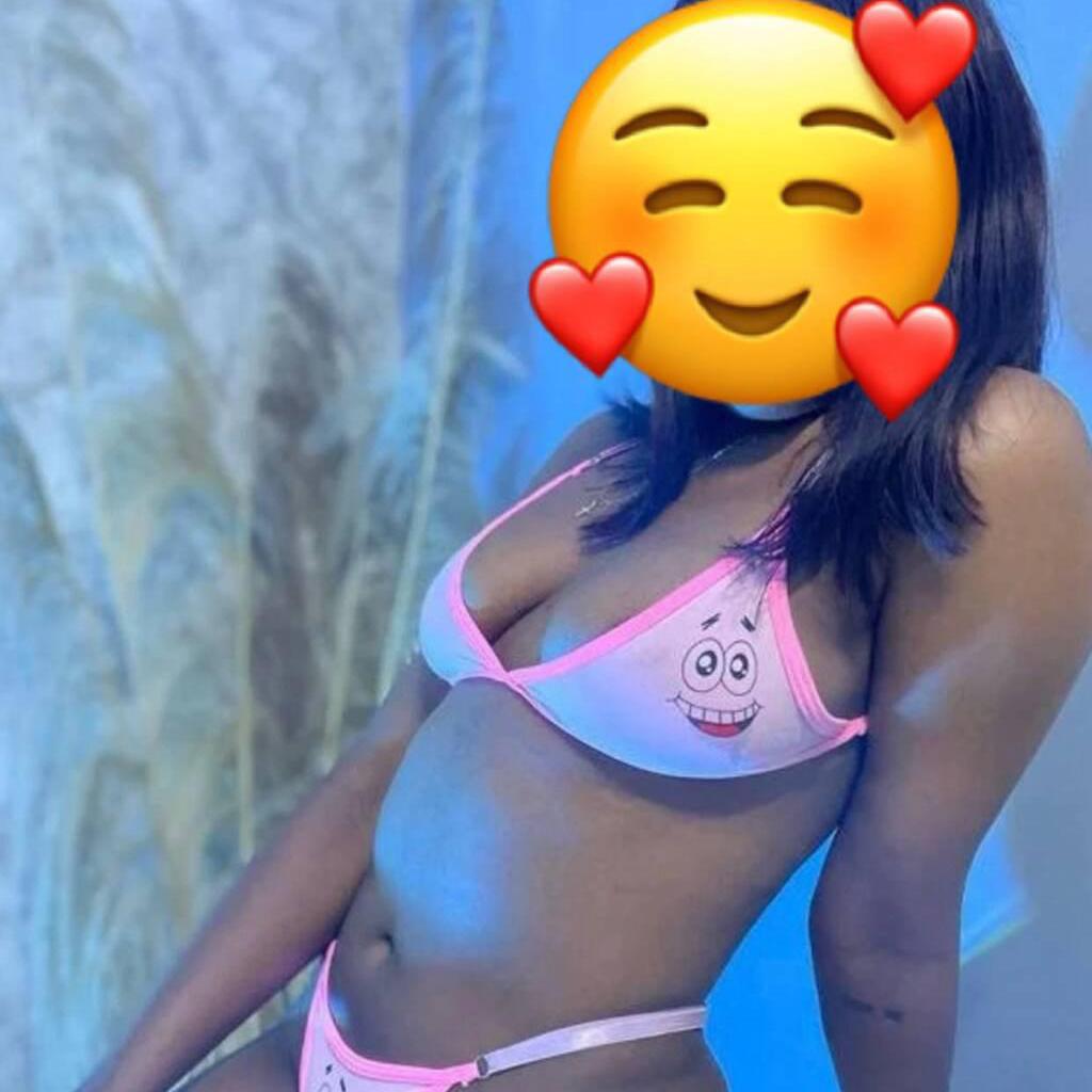 Riaa is Female Escorts. | Montreal | Quebec | Canada | escortsaffair.com 