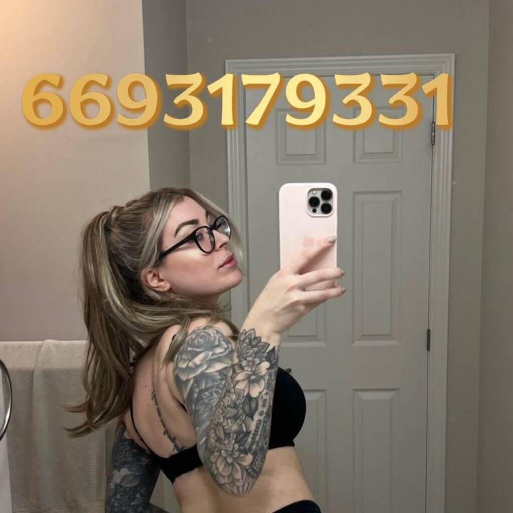 Jenny is Female Escorts. | Medicine Hat | Alberta | Canada | escortsaffair.com 