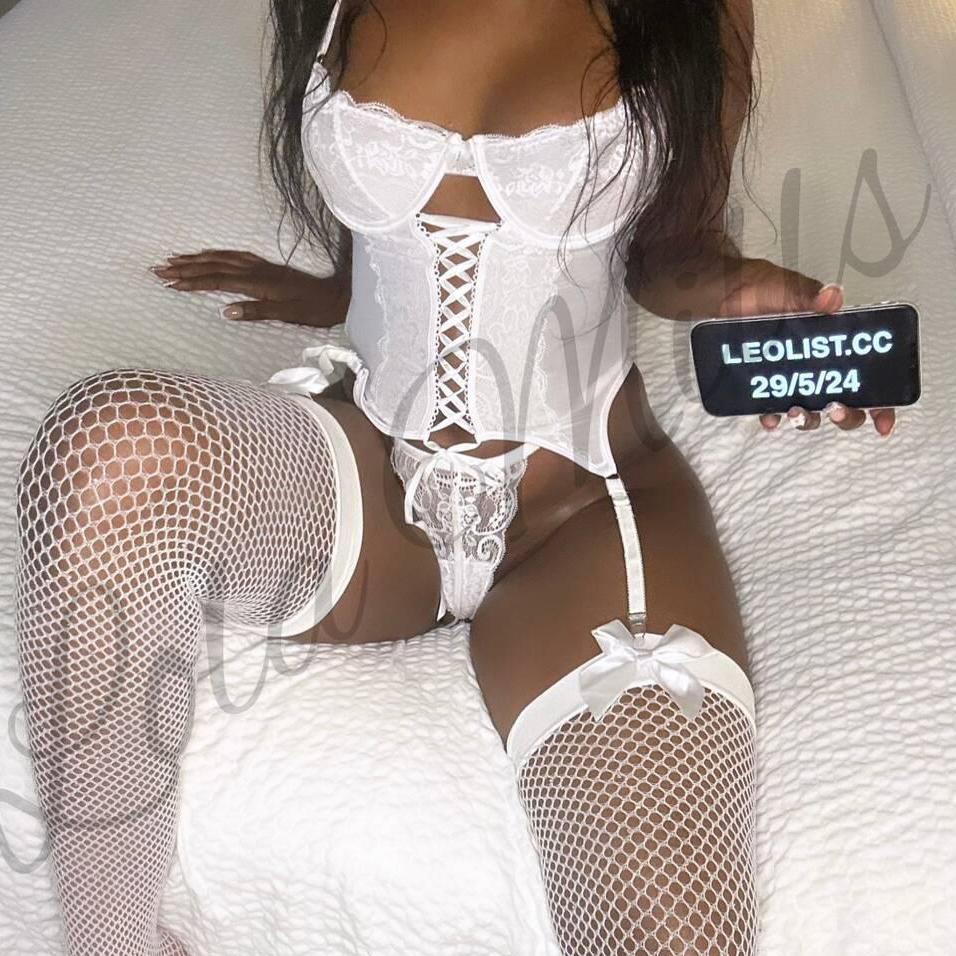 Lola Mills is Female Escorts. | Barrie | Ontario | Canada | escortsaffair.com 