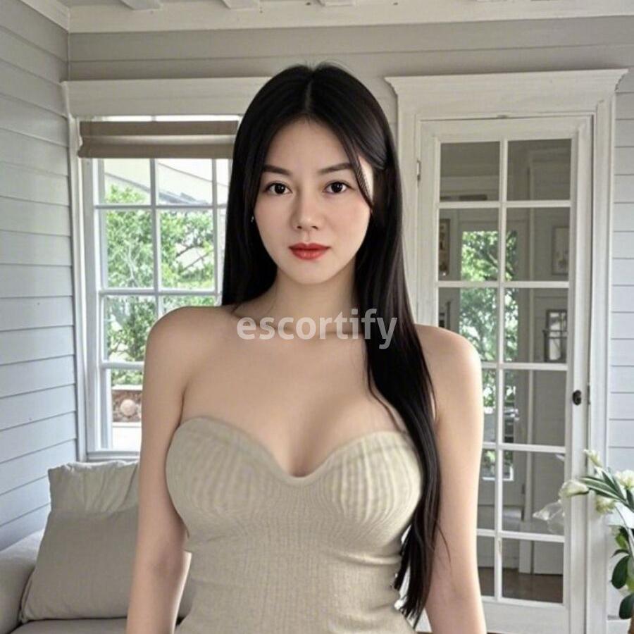 Lisa is Female Escorts. | Christchurch | New Zealand | New Zeland | escortsaffair.com 