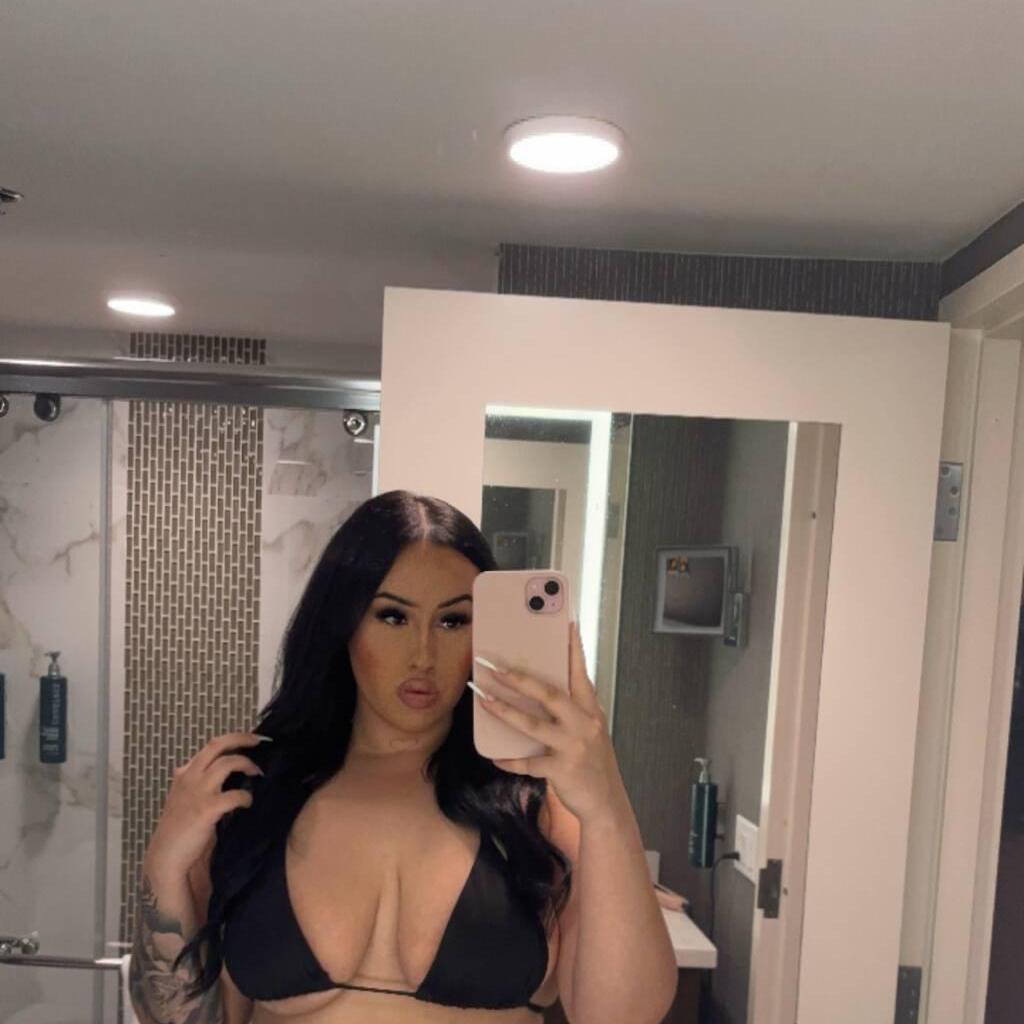 Camilla is Female Escorts. | Mississauga | Ontario | Canada | escortsaffair.com 