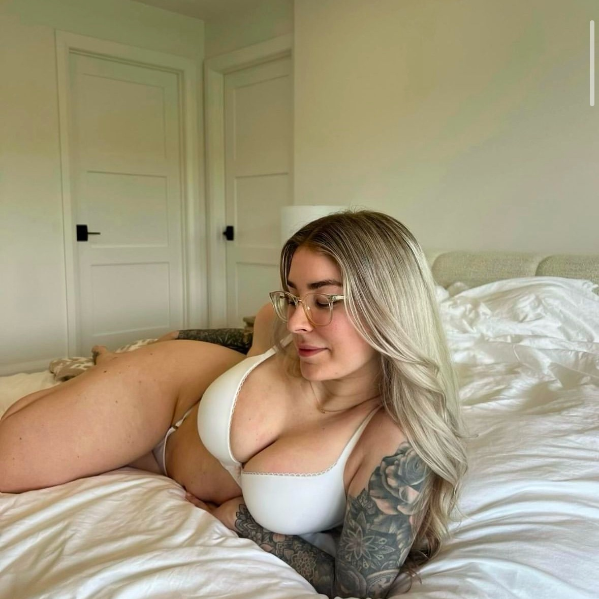 Nelly is Female Escorts. | Prince Albert | Saskatchewan | Canada | escortsaffair.com 