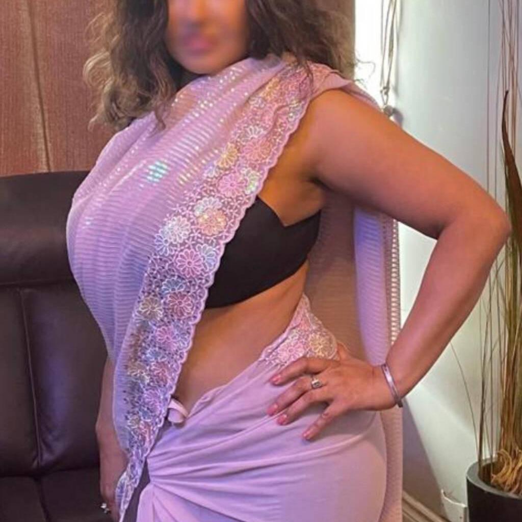 Avni is Female Escorts. | Cambridge | Ontario | Canada | escortsaffair.com 