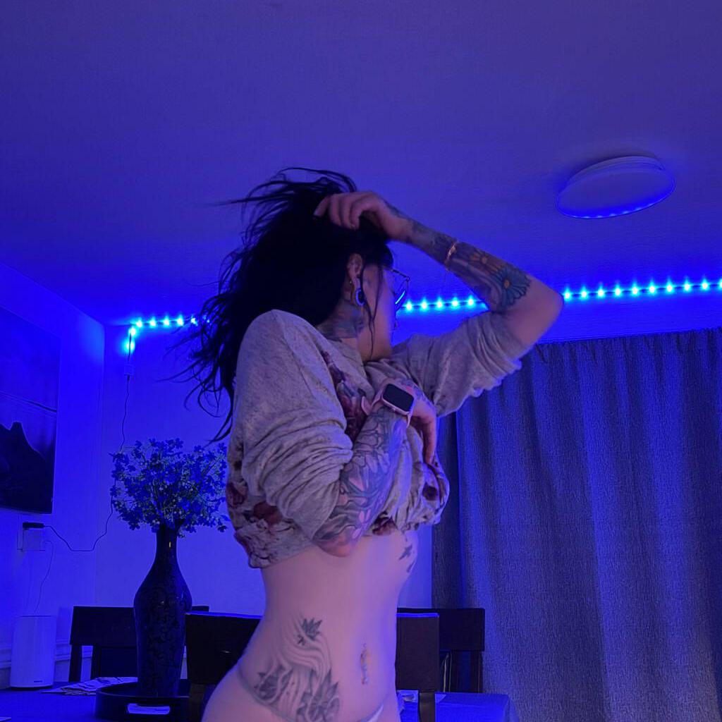 
                        Dixie Blue
                     is Female Escorts. | Barrie | Ontario | Canada | escortsaffair.com 