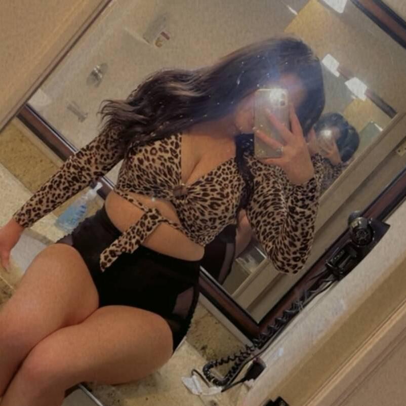 
                        Stella
                     is Female Escorts. | Oakville | Ontario | Canada | escortsaffair.com 