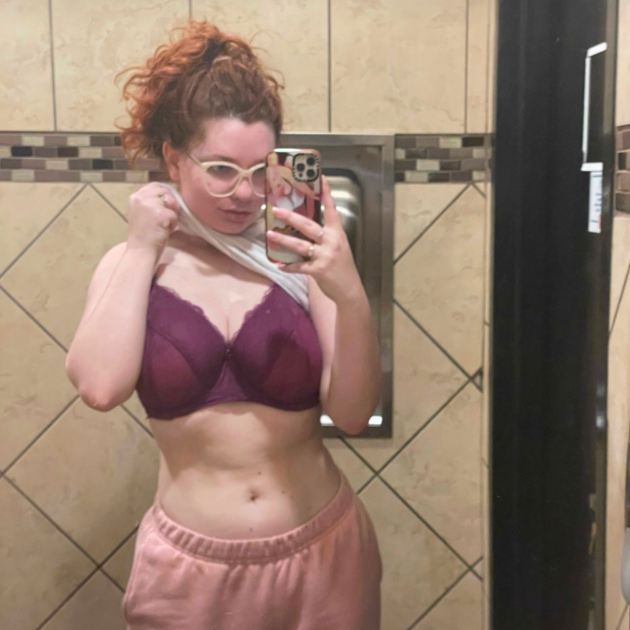 Hayley Walter is Female Escorts. | Boston | Massachusetts | United States | escortsaffair.com 