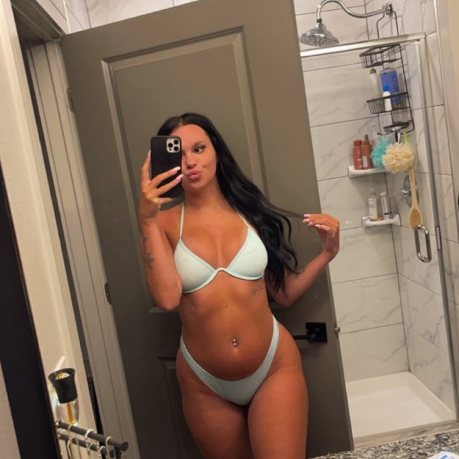 Laurie is Female Escorts. | Whistler | British Columbia | Canada | escortsaffair.com 