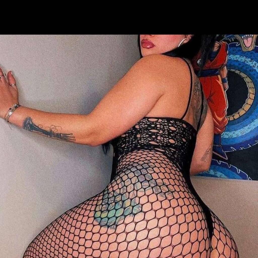 
                        Bella
                     is Female Escorts. | Quebec City | Quebec | Canada | escortsaffair.com 