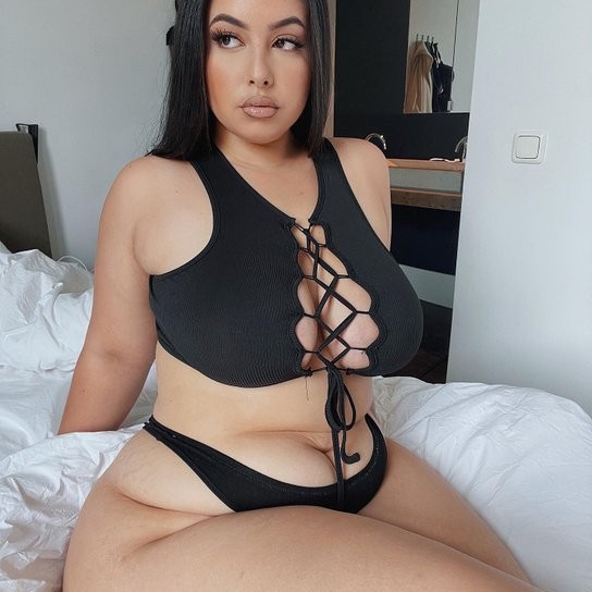 Evaline Brandt is Female Escorts. | Adelaide | Australia | Australia | escortsaffair.com 