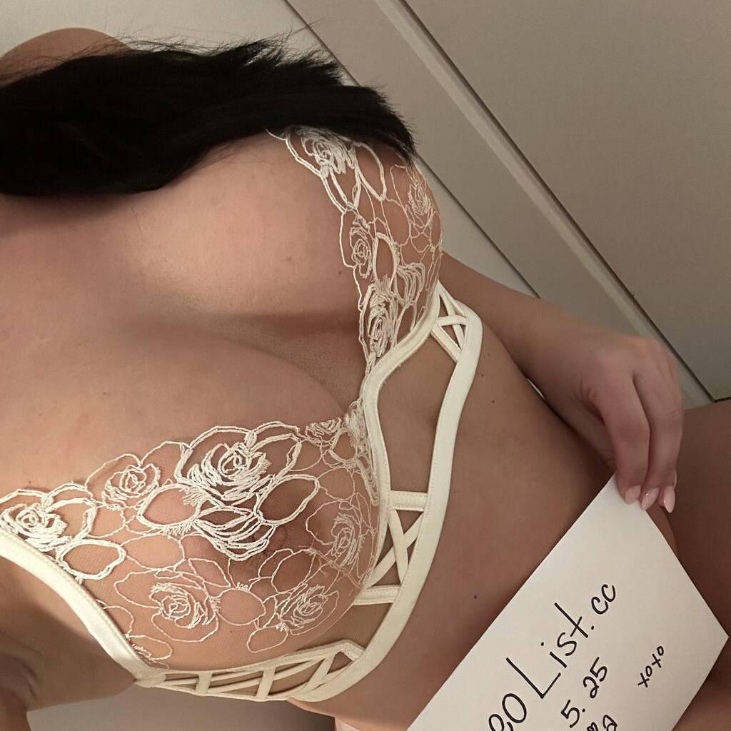 
                        Gia
                     is Female Escorts. | Vaughan | Ontario | Canada | escortsaffair.com 