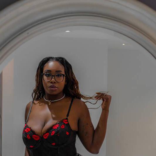 
                        Chrissy
                     is Female Escorts. | Winnipeg | Manitoba | Canada | escortsaffair.com 