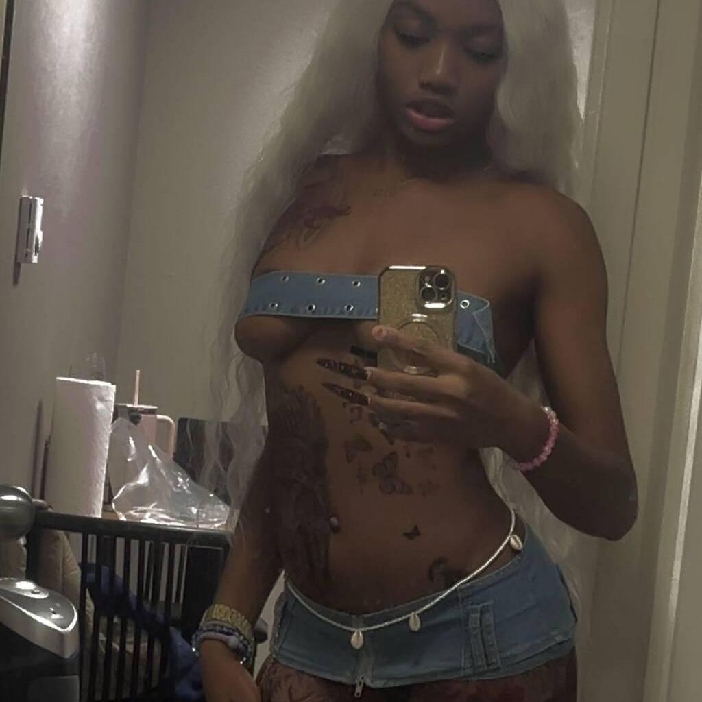 
                        Queen Isis
                     is Female Escorts. | Scarborough | Ontario | Canada | escortsaffair.com 