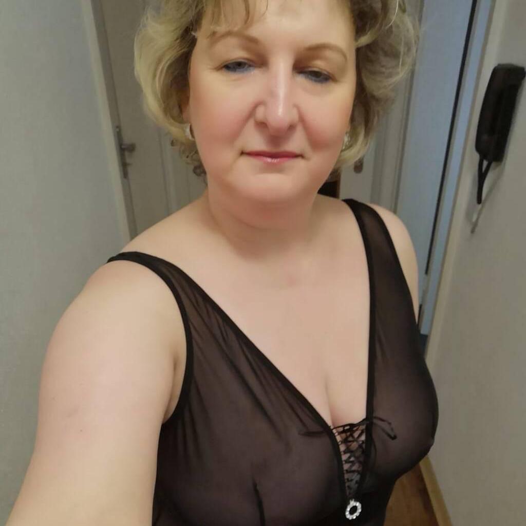 
                        Helena
                     is Female Escorts. | Ottawa | Ontario | Canada | escortsaffair.com 