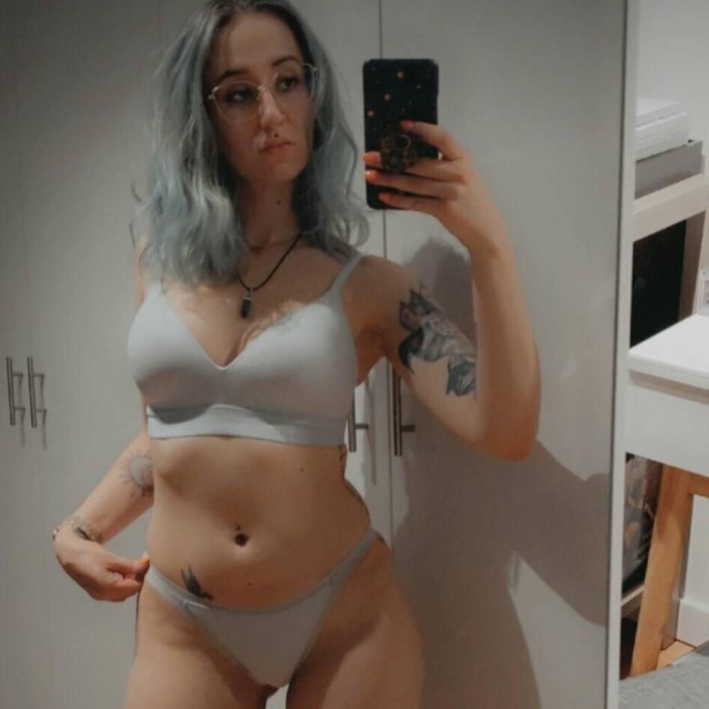 
                        Katy
                     is Female Escorts. | Brandon | Manitoba | Canada | escortsaffair.com 
