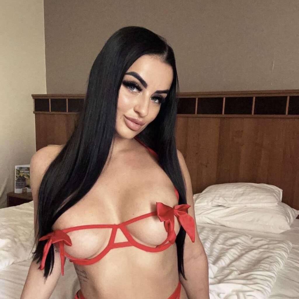 
                        Valentina
                     is Female Escorts. | Calgary | Alberta | Canada | escortsaffair.com 