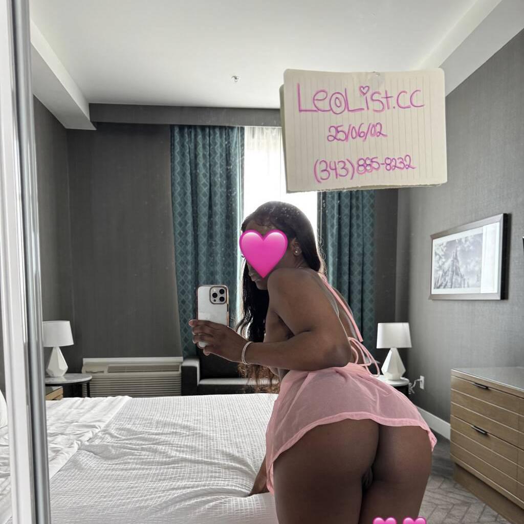 
                        Danielle
                     is Female Escorts. | Niagara | Ontario | Canada | escortsaffair.com 