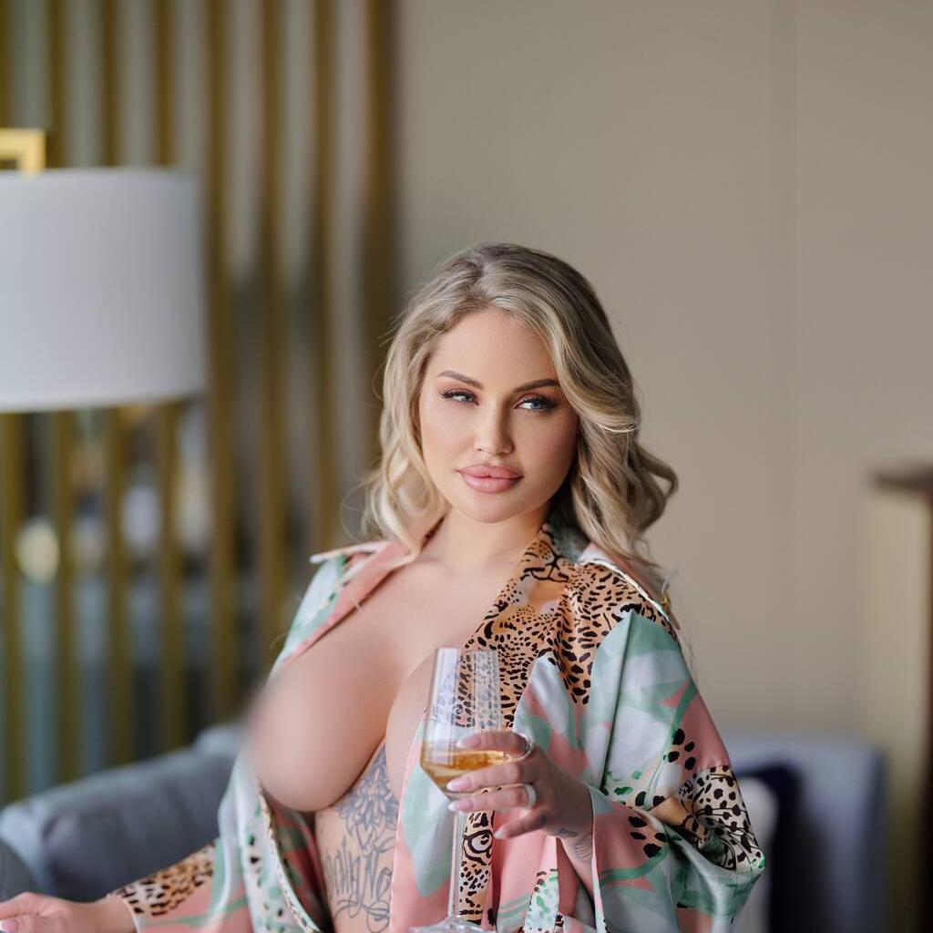 
                        Bianca White
                     is Female Escorts. | Red Deer | Alberta | Canada | escortsaffair.com 