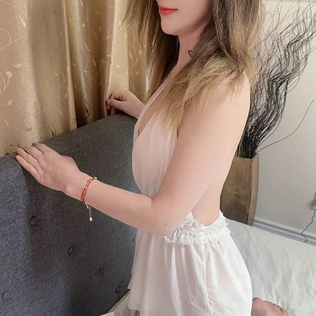 
                        Lucky &uim & Annle
                     is Female Escorts. | Brampton | Ontario | Canada | escortsaffair.com 