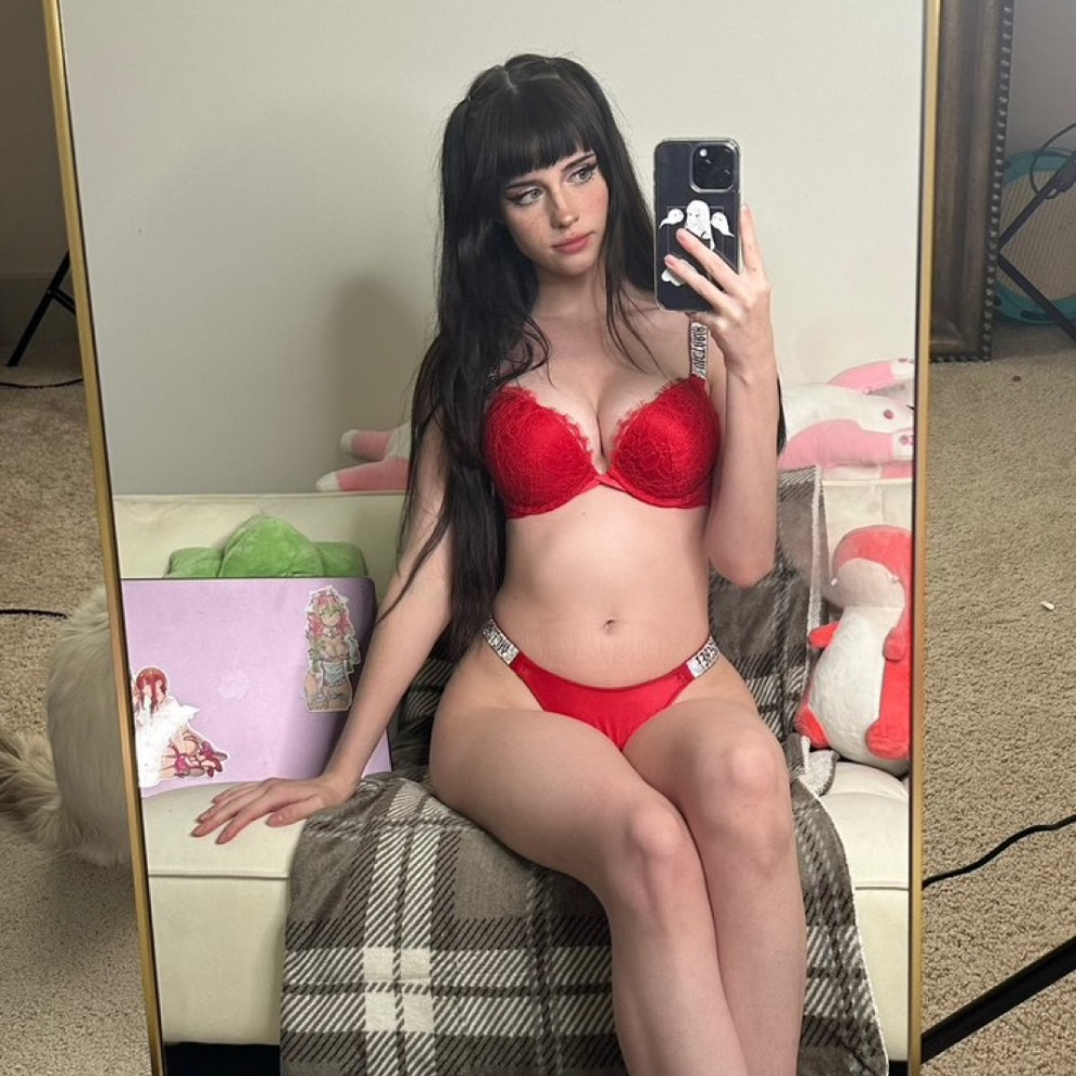 Stephanie is Female Escorts. | Oakville | Ontario | Canada | escortsaffair.com 