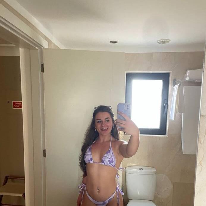 
                        Linda
                     is Female Escorts. | Barrie | Ontario | Canada | escortsaffair.com 