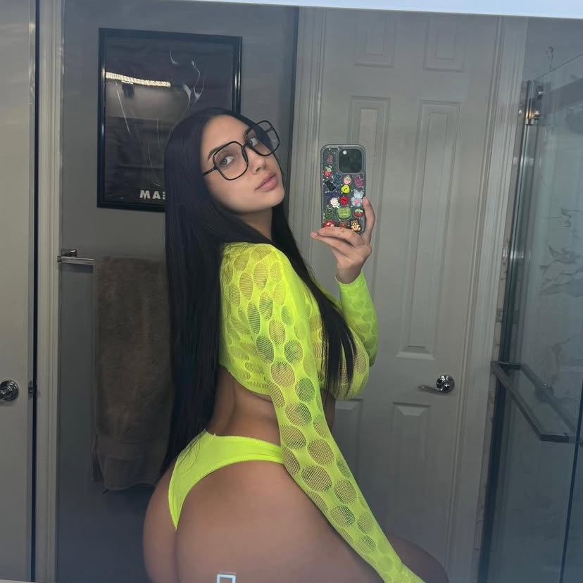 Linzy is Female Escorts. | Newfoundland and Labrador | Newfoundland and Labrador | Canada | escortsaffair.com 