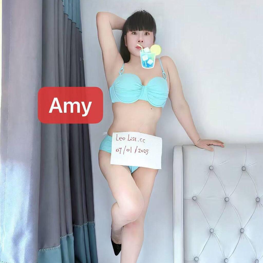 
                        White rose.
                     is Female Escorts. | Vancouver | British Columbia | Canada | escortsaffair.com 