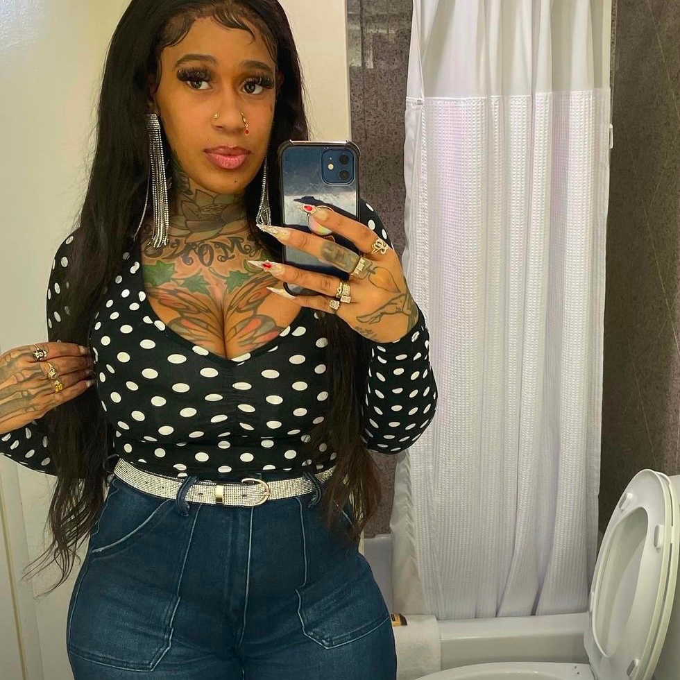 Naughty Kassie is Female Escorts. | Toronto | Ontario | Canada | escortsaffair.com 