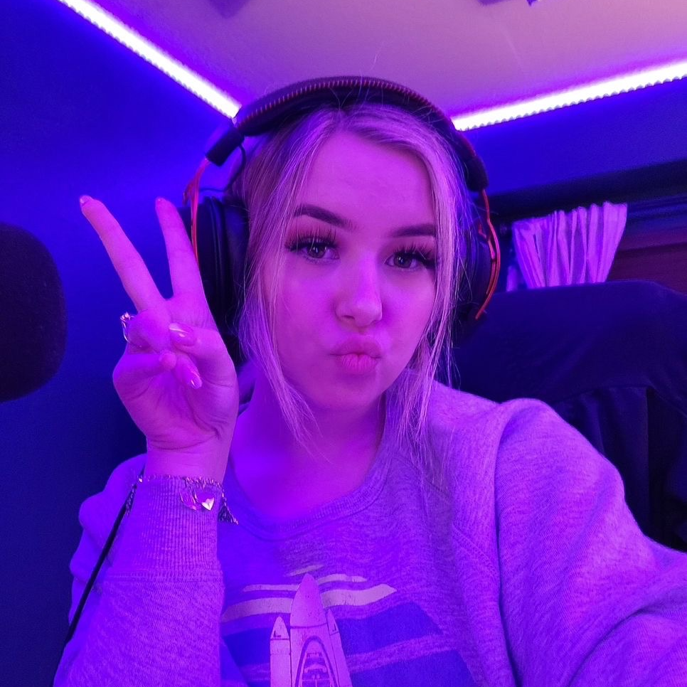 ELENA is Female Escorts. | Los Angeles | California | United States | escortsaffair.com 