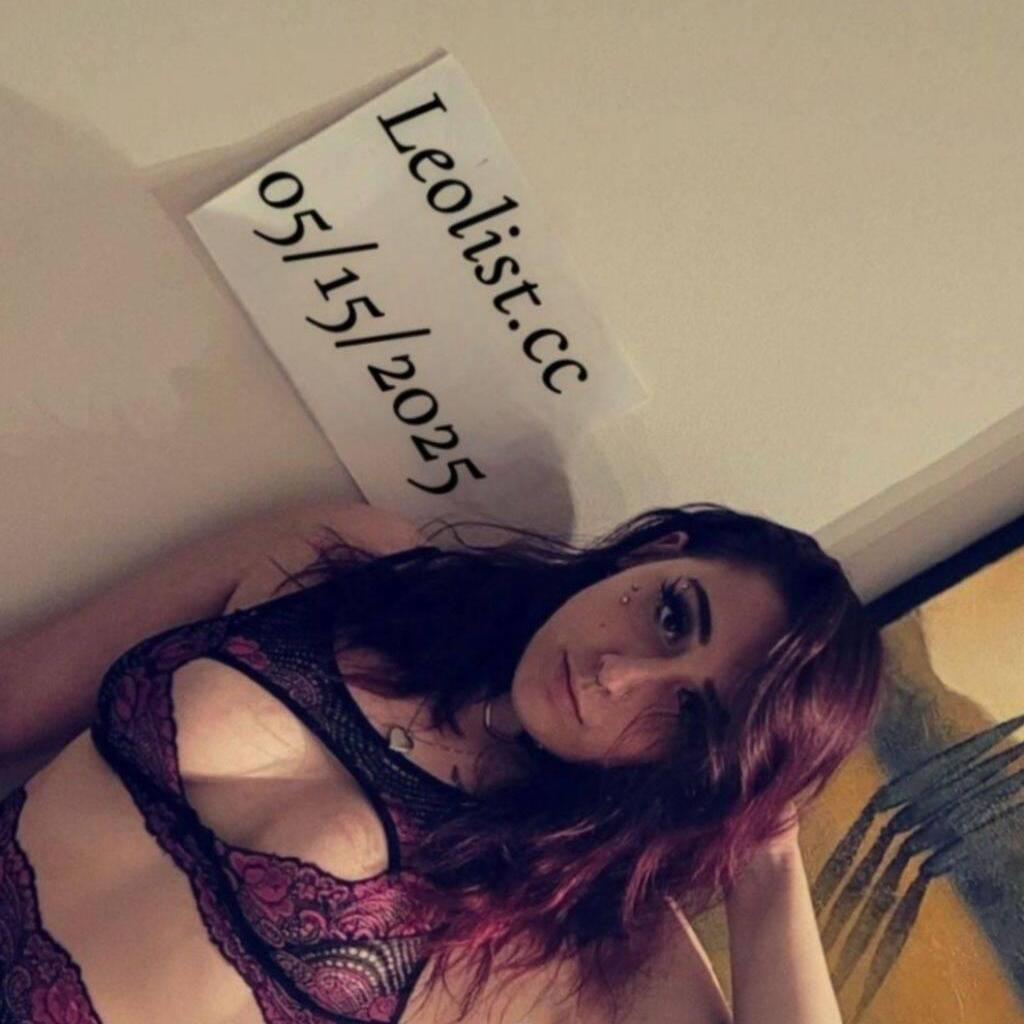 
                        Sarah
                     is Female Escorts. | Cornwall | Ontario | Canada | escortsaffair.com 