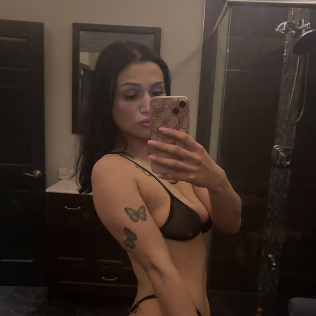 
                        Vanity
                     is Female Escorts. | Victoria | British Columbia | Canada | escortsaffair.com 