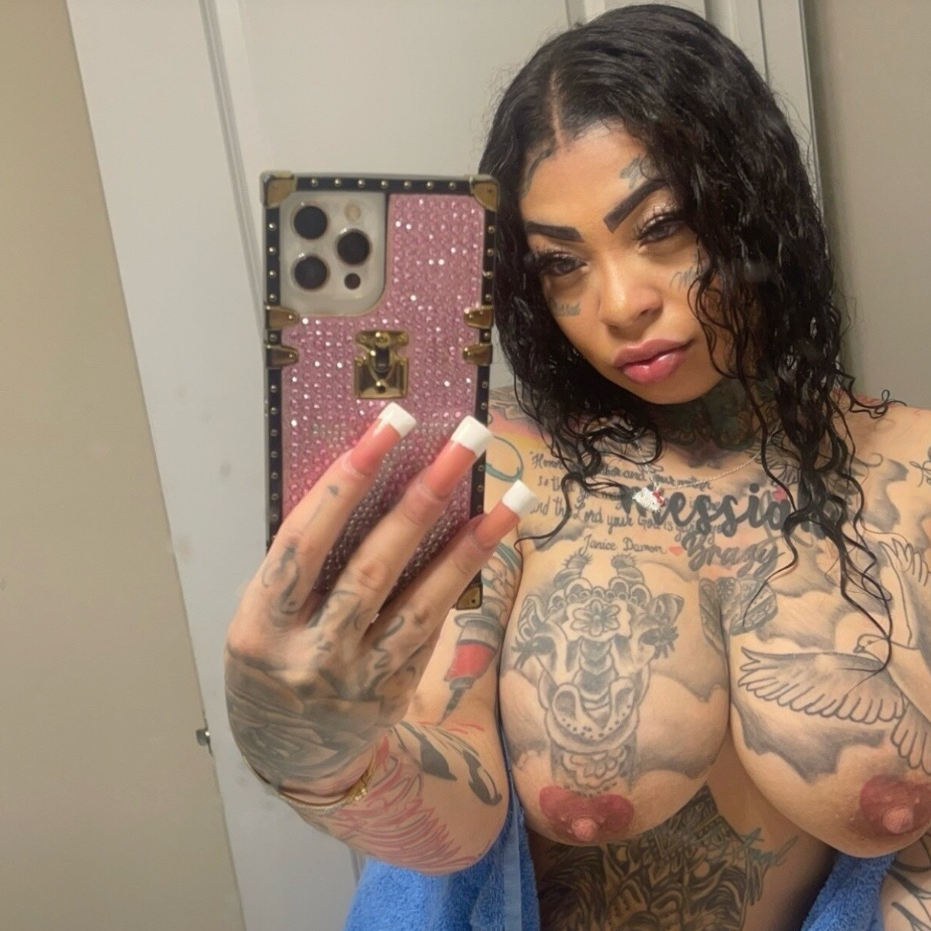 Hayley Walter is Female Escorts. | Denver | Colorado | United States | escortsaffair.com 