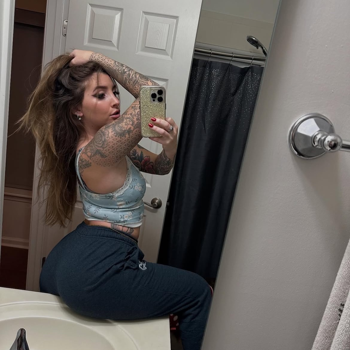 Lizzy is Female Escorts. | Niagara Falls | Ontario | Canada | escortsaffair.com 