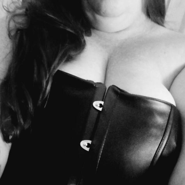 
                        JANE
                     is Female Escorts. | Kingston | Ontario | Canada | escortsaffair.com 