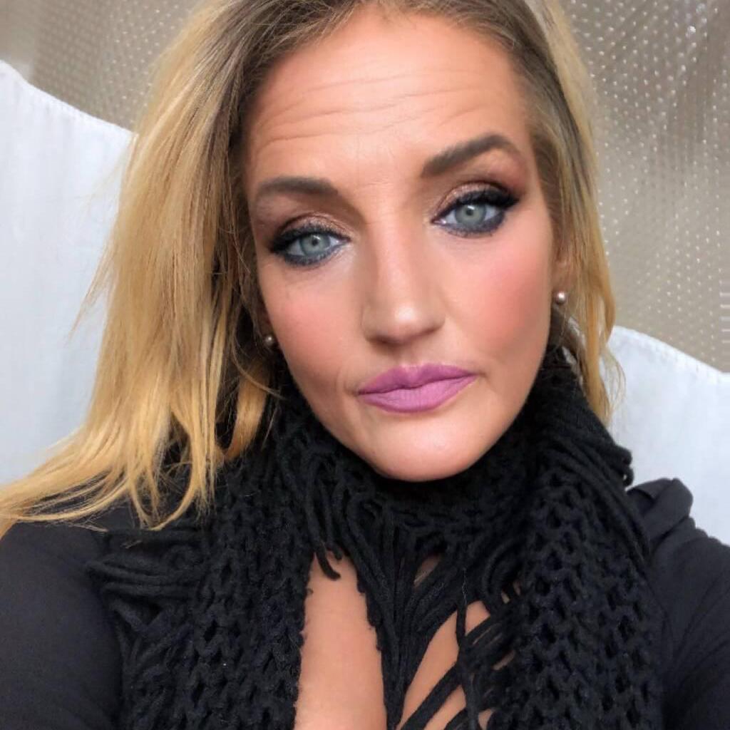 
                        Fadora Hess
                     is Female Escorts. | London | Ontario | Canada | escortsaffair.com 