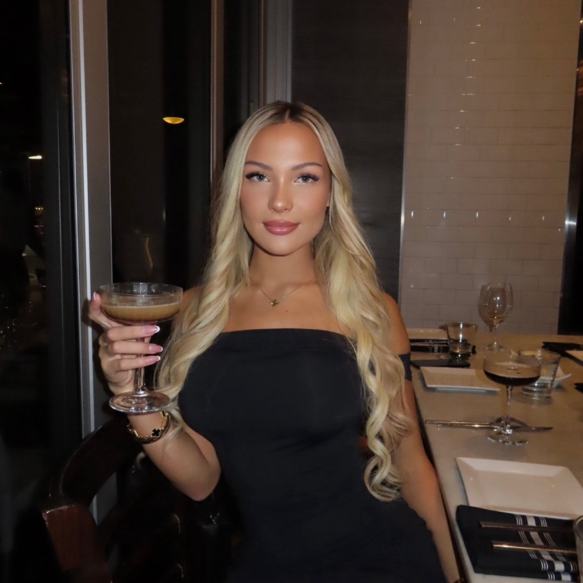 Betts is Female Escorts. | Orange County | California | United States | escortsaffair.com 