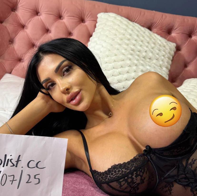 
                        Samantha
                     is Female Escorts. | Vaughan | Ontario | Canada | escortsaffair.com 