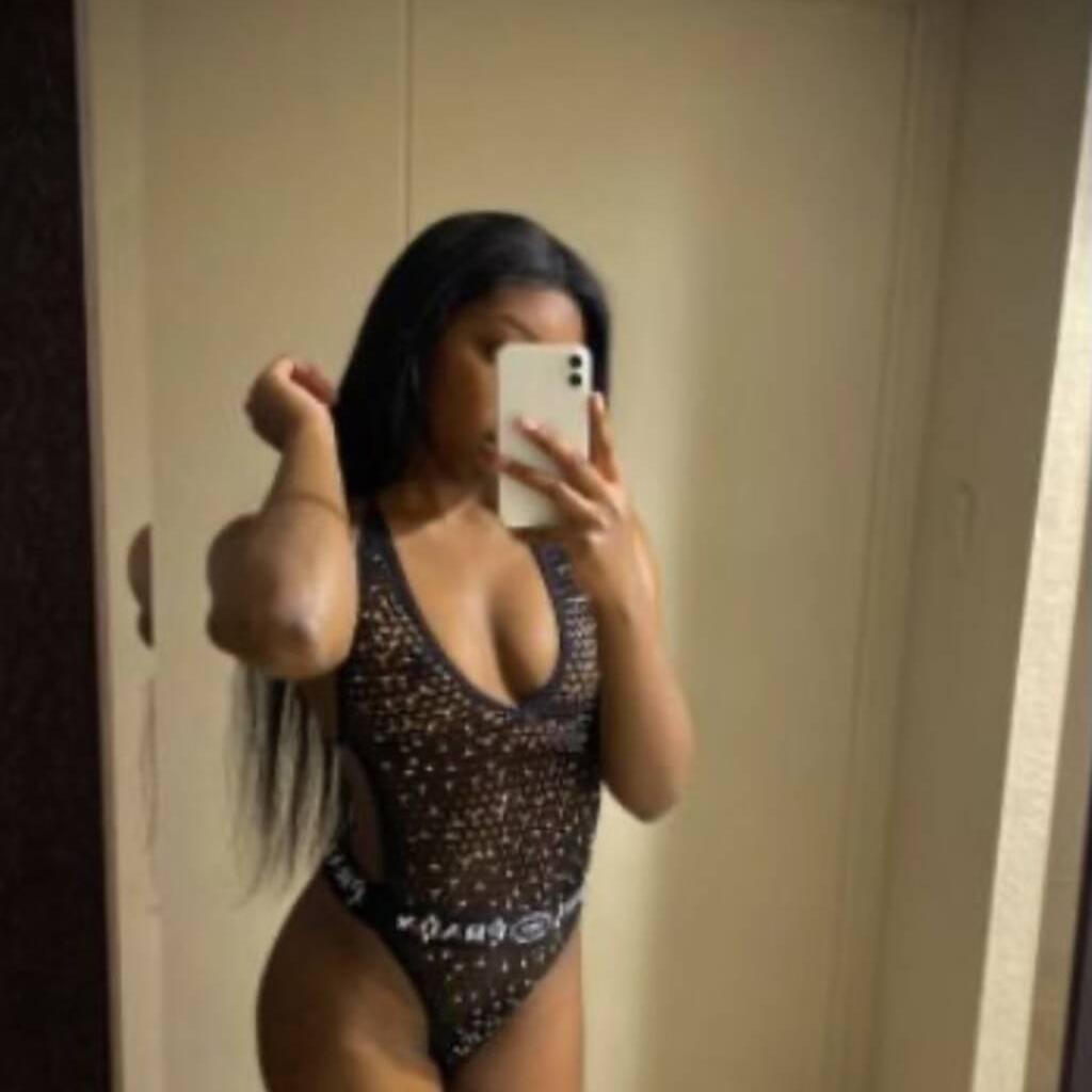 
                        Karminn
                     is Female Escorts. | Moncton | New Brunswick | Canada | escortsaffair.com 