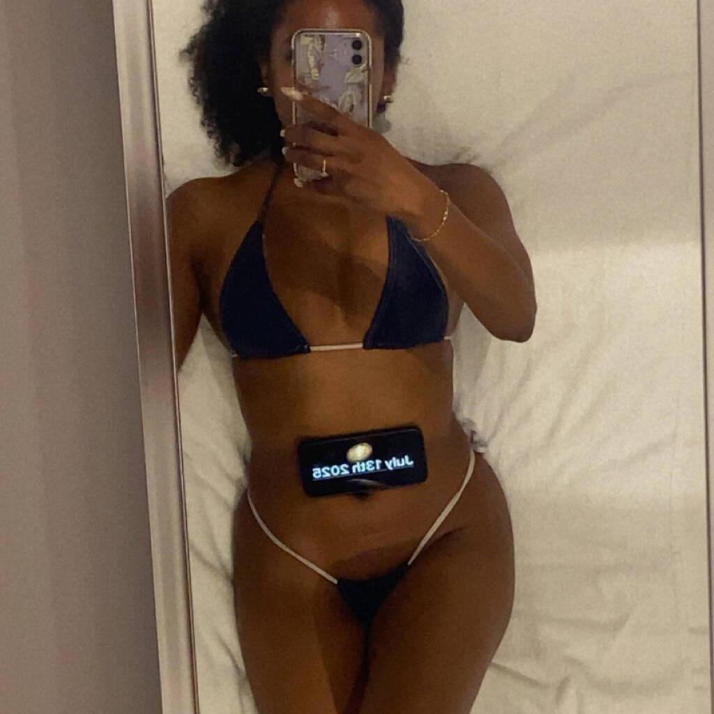 
                        Annabella
                     is Female Escorts. | Quebec City | Quebec | Canada | escortsaffair.com 