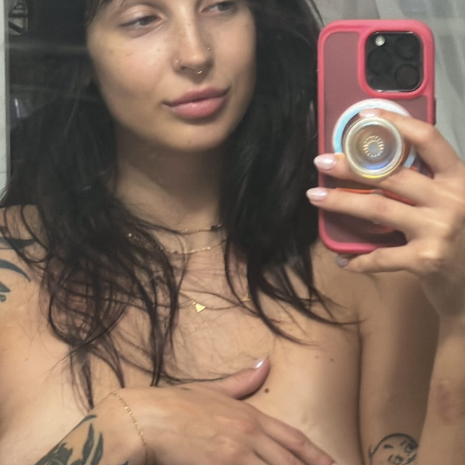 Bella is Female Escorts. | St. Albert | Alberta | Canada | escortsaffair.com 