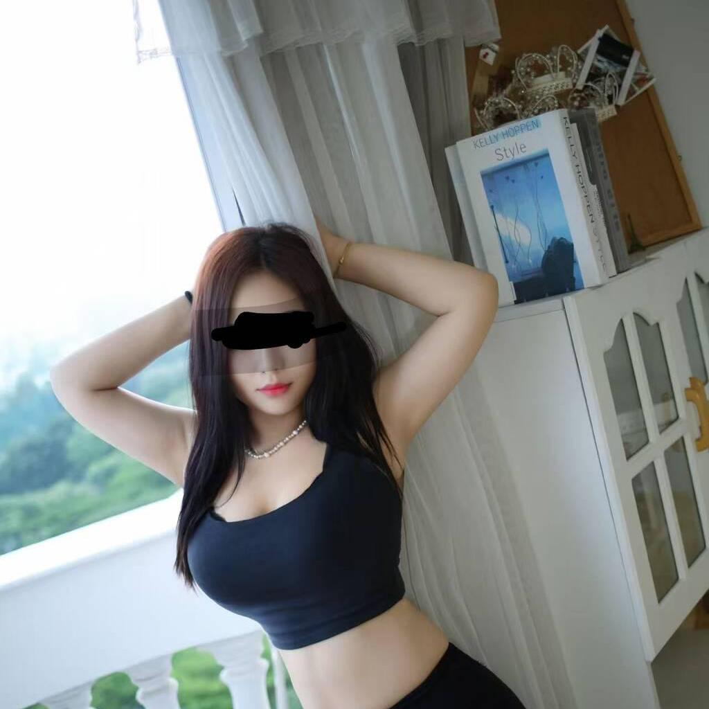
                        Suki
                     is Female Escorts. | Chatham | Ontario | Canada | escortsaffair.com 
