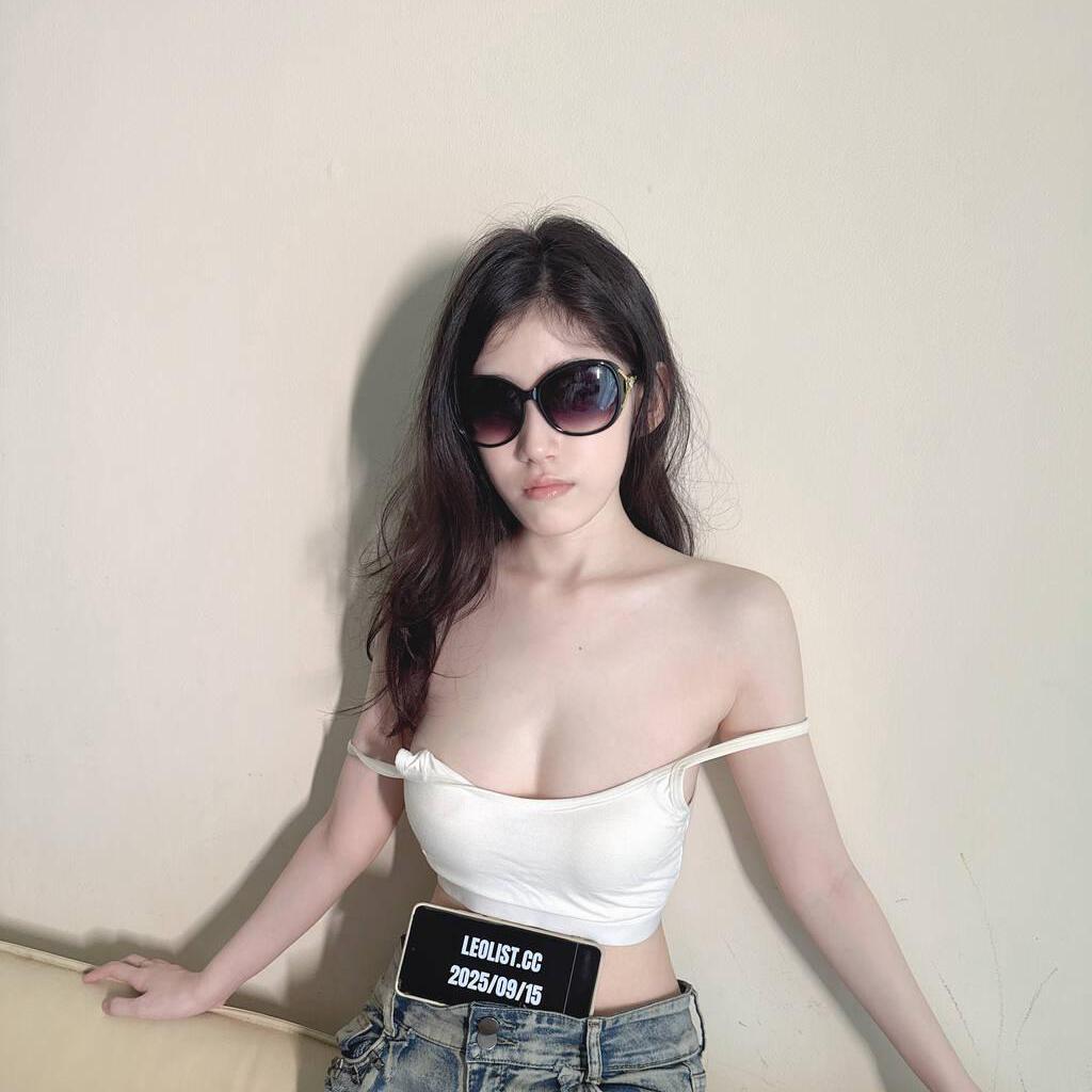 
                        Abby
                     is Female Escorts. | Vancouver | British Columbia | Canada | escortsaffair.com 