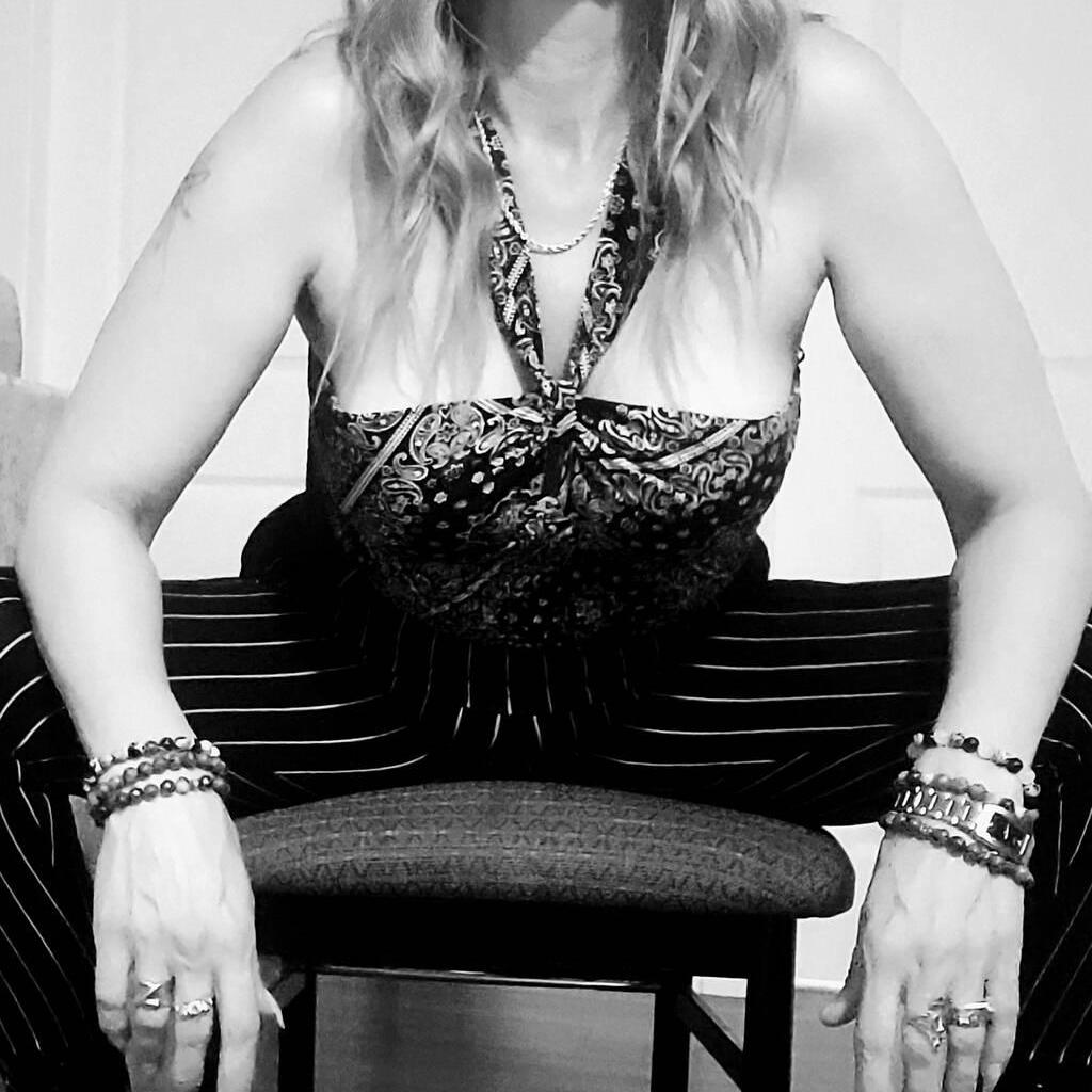 
                        Hillary
                     is Female Escorts. | Kelowna | British Columbia | Canada | escortsaffair.com 