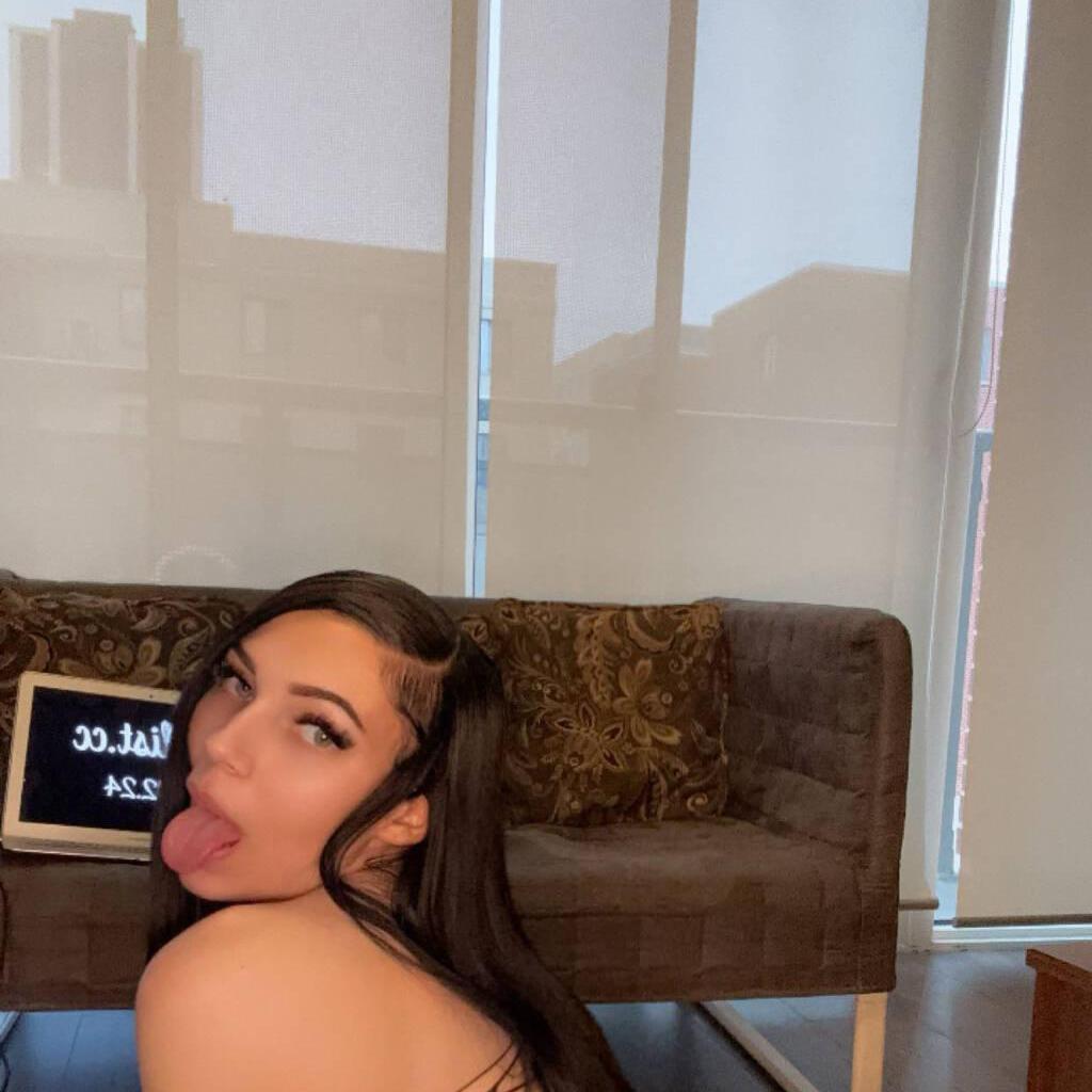 
                        Arianna
                     is Female Escorts. | Sudbury | Ontario | Canada | escortsaffair.com 