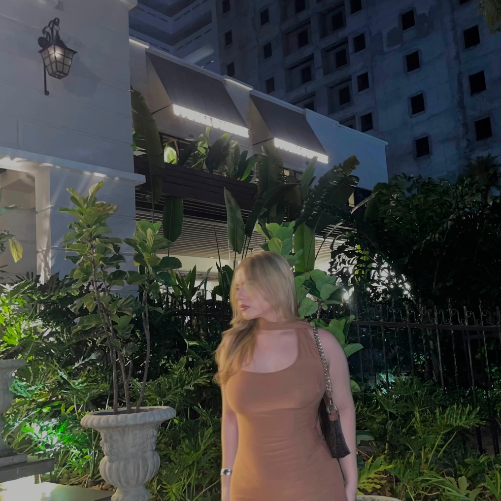 Leah is Female Escorts. | Grande Prairie | Alberta | Canada | escortsaffair.com 