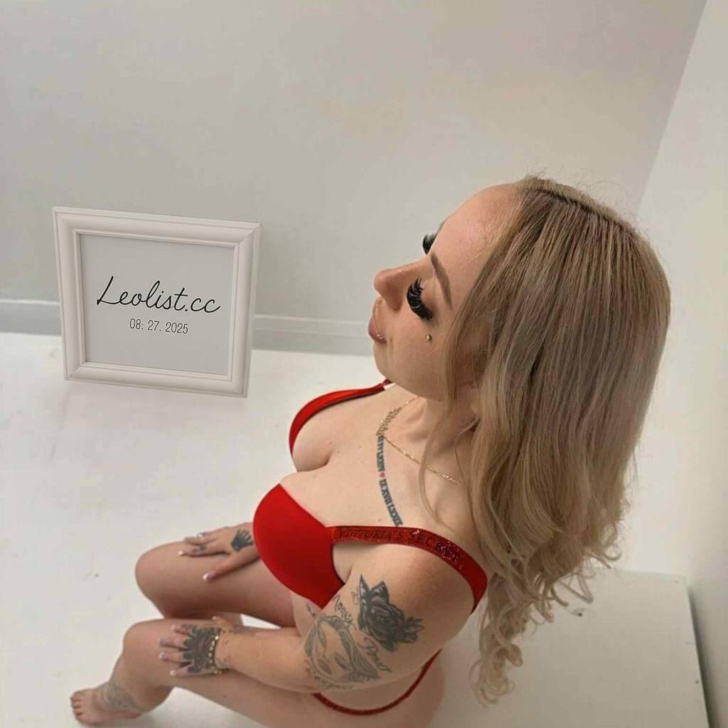 
                        Chloe
                     is Female Escorts. | Cambridge | Ontario | Canada | escortsaffair.com 