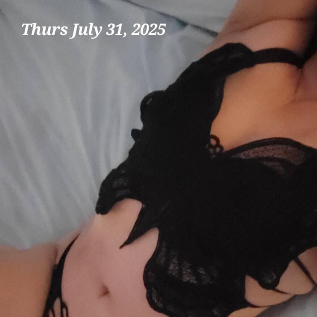 
                        Nina (Nice&Naughty in 1)
                     is Female Escorts. | Moncton | New Brunswick | Canada | escortsaffair.com 