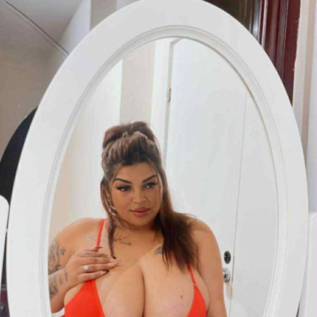 
                        Sely
                     is Female Escorts. | Kitchener | Ontario | Canada | escortsaffair.com 