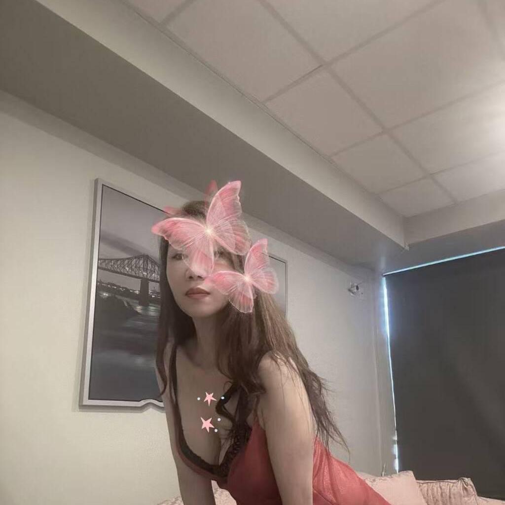 
                        CoCO
                     is Female Escorts. | Edmonton | Alberta | Canada | escortsaffair.com 