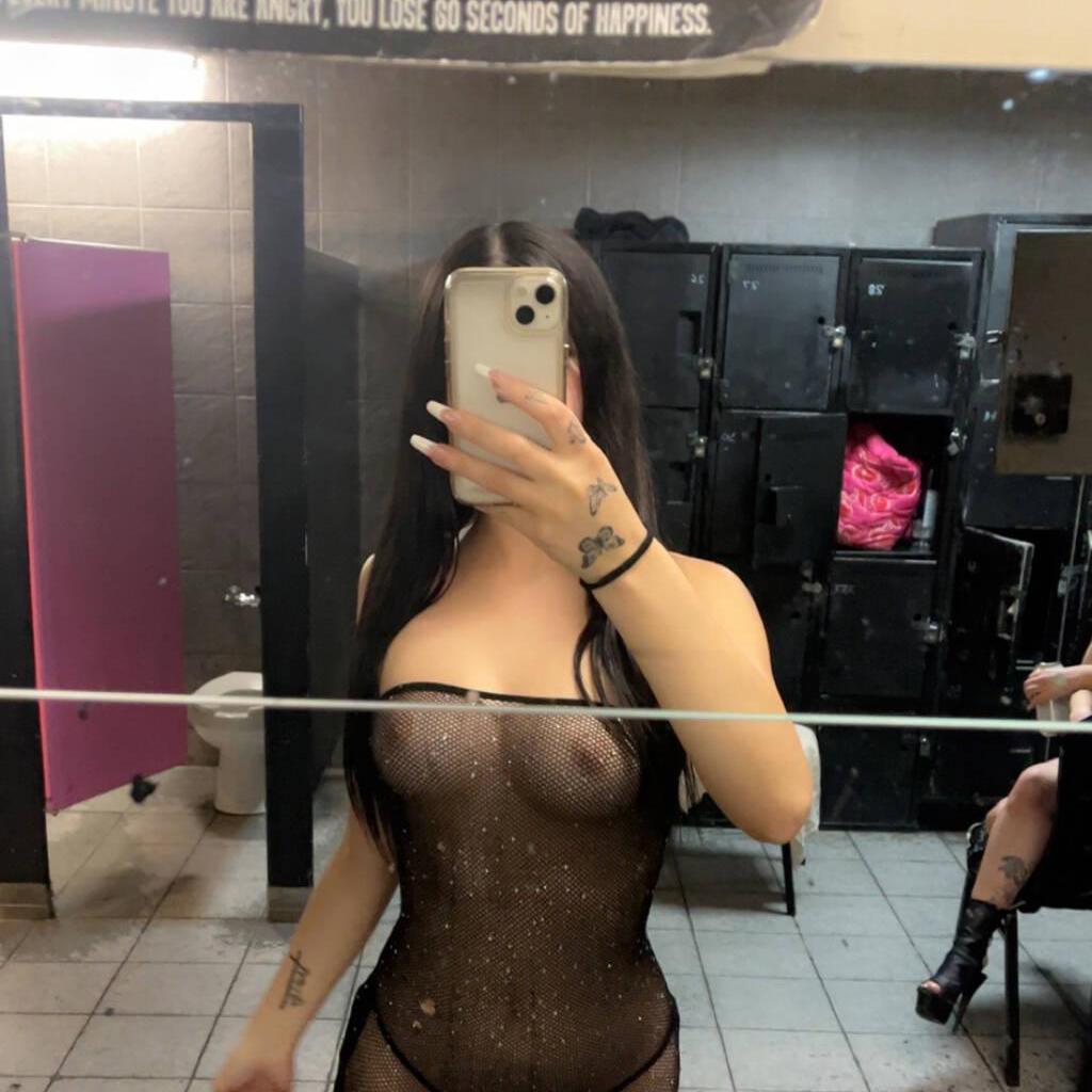 
                        Mercades
                     is Female Escorts. | Brampton | Ontario | Canada | escortsaffair.com 