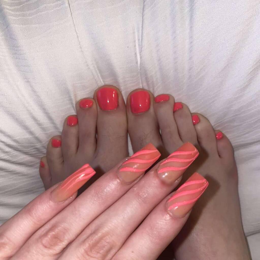 
                        Maple
                     is Female Escorts. | Kelowna | British Columbia | Canada | escortsaffair.com 